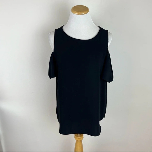 AMANDA UPRICHARD  black sleeveless cold shoulder classic top size medium B6 - Picture 2 of 7